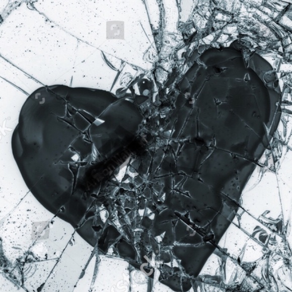 Meet your Posher, Alisha - Picture 1 of 1